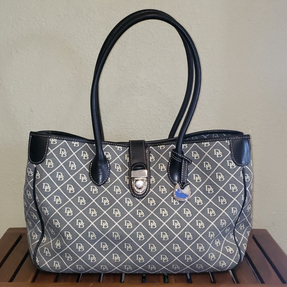 Dooney Bourke Tote